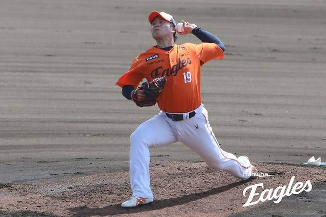 1회 4실점→3회 삼진쇼…한화 왕옌청, 막강 삼성 타선 상대로 보완점 찾았다 [SS오키나와in]