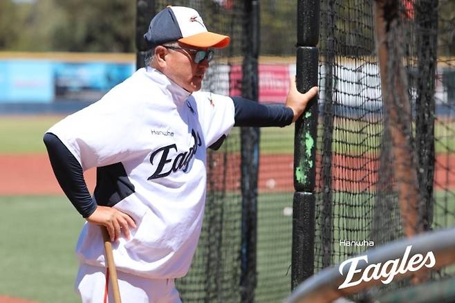 1회 4실점→3회 삼진쇼…한화 왕옌청, 막강 삼성 타선 상대로 보완점 찾았다 [SS오키나와in]