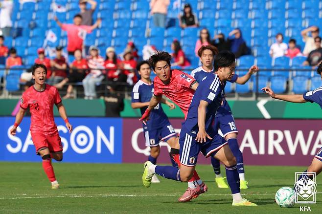 두 살 어린 일본에 완패했던 한국…이근호·이천수 입 모아 작심발언 “정신력·간절함 부족하기 때문에 뒤처쳐”