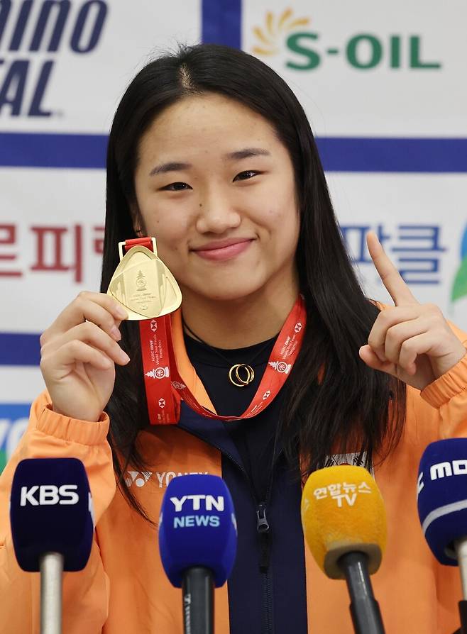 안세영 패패, 왕즈이 승승…中 새로운 챔피언 등장에 오히려 한숨