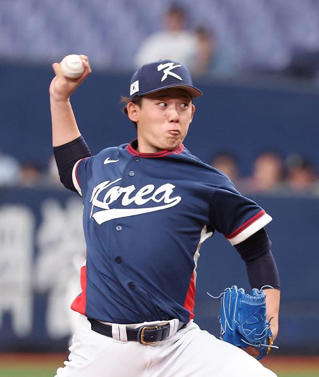 일본인이 태극마크 달고 150km 세이브 따냈다…이러다 한국 오는거 아닌가