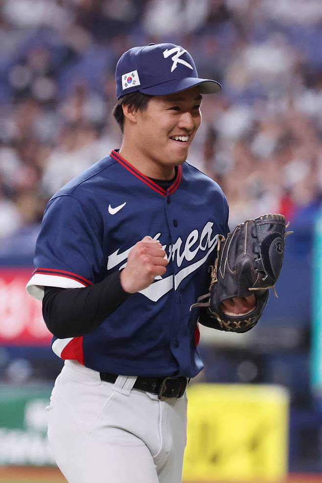 일본인이 태극마크 달고 150km 세이브 따냈다…이러다 한국 오는거 아닌가