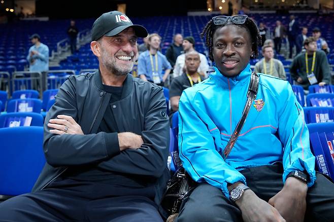 알론소 전격 경질, 아르벨로아 소방수→