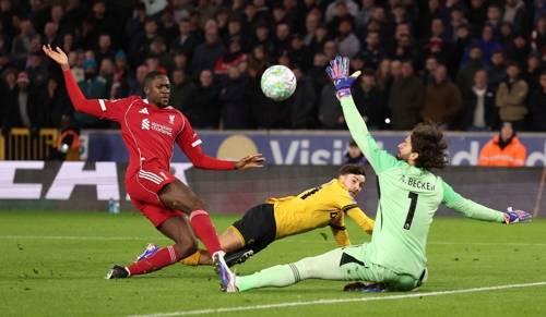 울버햄프턴, 리버풀 2-1 격파…최하위 탈출 희망 이어가