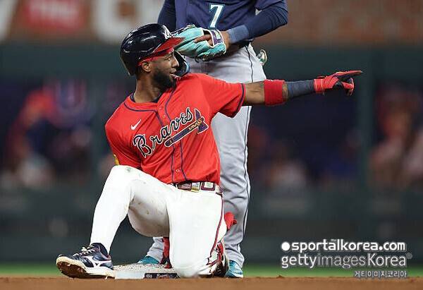 애틀랜타는 무슨 죄인가? 김하성→선발 유망주 2명 부상 아웃, 프로파는 약물 징계로 162경기 출전 정지