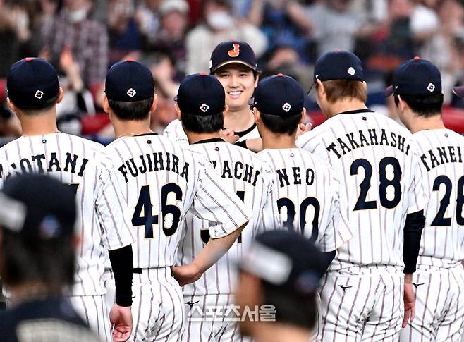 日, 180㎝도 안 된 선수가 3층 담장을 넘긴다니…어쩌면 한국↔일본의 가장 큰 ‘차이’ 일 수 있다 [SS오사카in]
