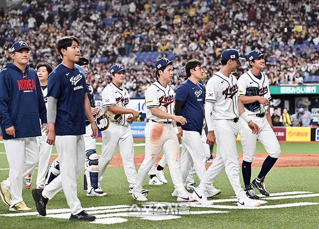 日, 180㎝도 안 된 선수가 3층 담장을 넘긴다니…어쩌면 한국↔일본의 가장 큰 ‘차이’ 일 수 있다 [SS오사카in]