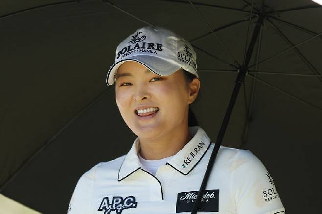 '골프여제' 고진영, 3월의 신부 된다…