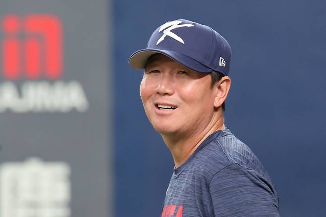 류지현 돌발행동에 현역 메이저리거도 활짝 웃었다…