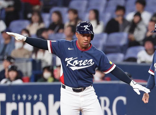 류지현 돌발행동에 현역 메이저리거도 활짝 웃었다…