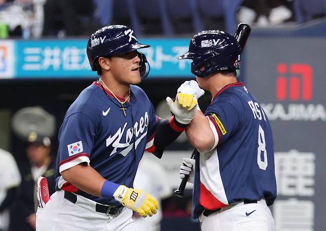 한국야구 얼마나 초강력 타선이길래…한화 307억 거포 설 자리가 안 보인다