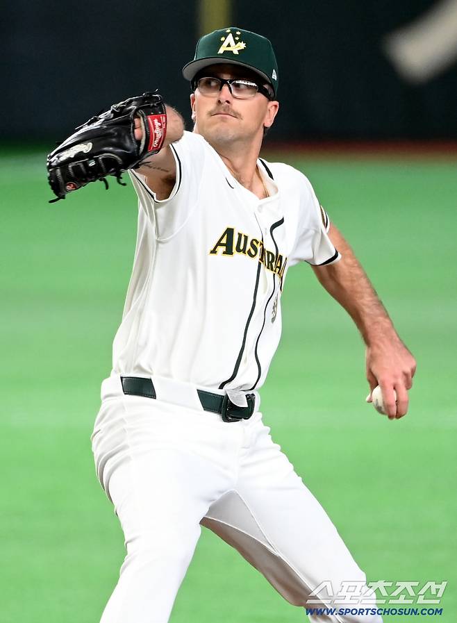 '와 대만 침묵' 고작 140㎞→KKKKKK, 어라 LG 亞쿼터 투수 아니라고?…쌍둥이 형이 일냈다[도쿄 현장]