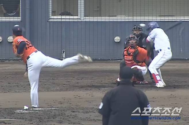 '헤드샷' 이해승 뇌진탕 증세로 조기 귀국. 햄스트링 장승현은 완전 파열은 면해. 일단 4주 휴식[오키나와 현장]