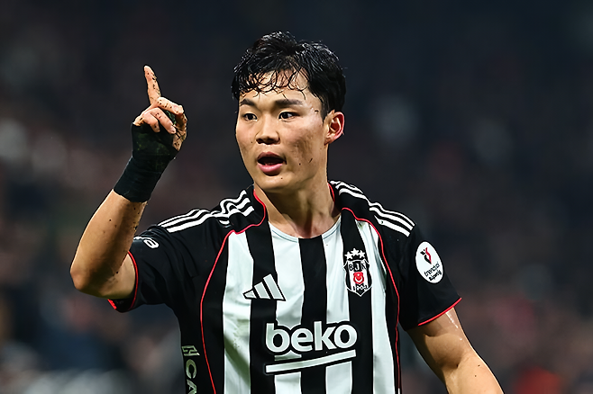 “폭발적인 득점력 멈출 기미가 보이지 않아” 극찬 세례…‘컵대회서도 골맛’ 오현규, 베식타시 이적 후 5경기서 4골