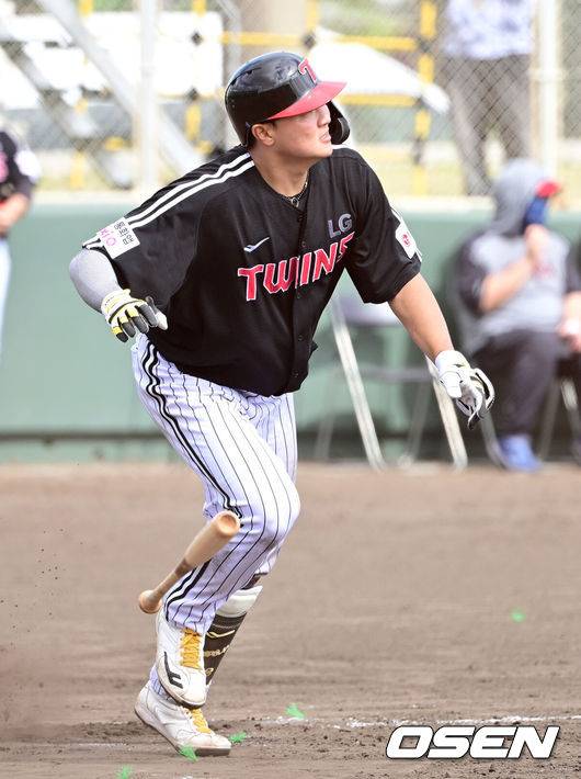 '7안타 7득점 빅이닝' 삼성 타선은 최강 맞네, LG 마운드 난타 8-4 완승...LG 이재원, 밀어쳐서 투런 홈런 터졌다 [오키나와 리뷰]