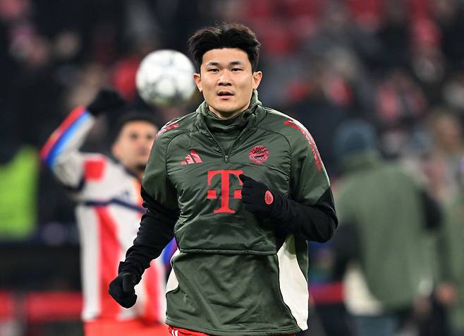 2위 일본, 3위 일본, 4위 일본, 5위도 일본...韓 자존심, 괴물 김민재가 지켰다 '연봉 204억 아시아 1위'