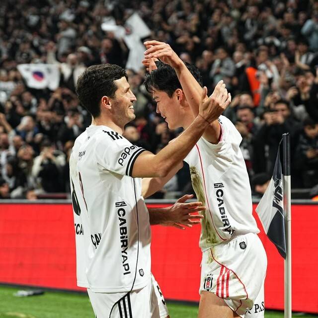 튀르키예 매체의 극찬