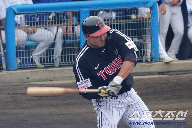 경기도 좋지만 일단 선수보호. 강풍에 7이닝 단축. 25구에 이닝 종료. 8연속 출루 삼성, 이재원 투런포 LG에 8-4 승리