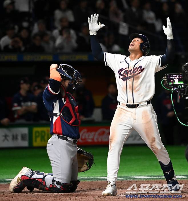 '17년 걸렸다!' 한국 첫 경기 승, 체코 11대4 완파…문보경 그랜드슬램+위트컴·존스 대폭발[도쿄 리뷰]