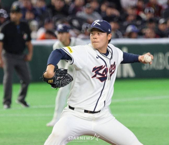 韓 야구, '무려' 17년 만에 WBC 첫 경기 잡았다! 문보경 만루포+위트컴 연타석 홈런+존스 쐐기포 화력 과시→11-4 완승 [도쿄 현장리뷰]