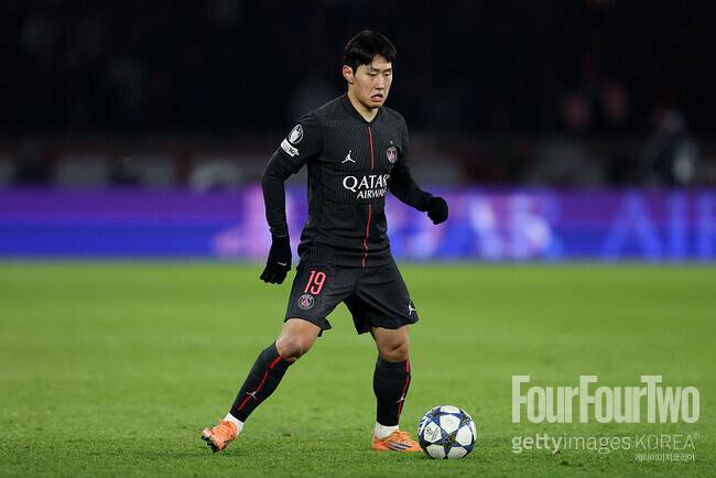 '韓 최고 재능' 이강인 초대형 이적 터질까...PSG 재계약 거절→아틀레티코 선택? 그리즈만 거취도 주목
