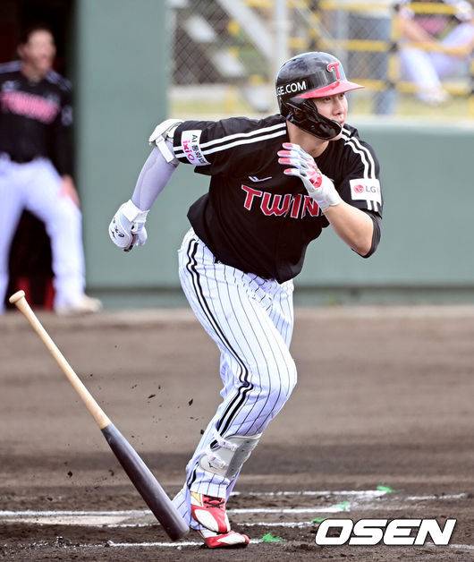 '이의리 3이닝 노히트-윤도현 3안타-김호령 솔로포' KIA, 9-6 승리...LG, 1무2패 승리없이 캠프 종료 [오키나와 리뷰]