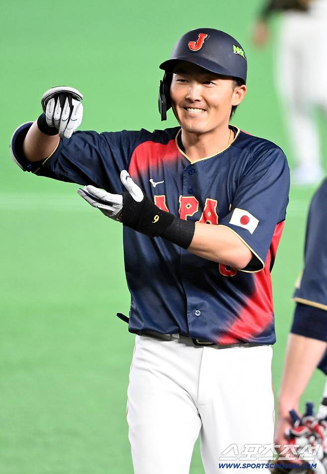 '진짜 세계 1위' 일본, 대만에 7회 13대0 콜드게임 승리…오타니 만루포, 야마모토 쾌투[도쿄 리뷰]