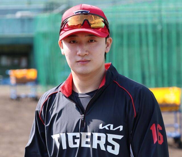 김도영이 홈런 칠 때 똑같이 홈런 치더니 김도영이 한 숨 돌려도 3안타 치네…이게 KIA의 윤도현이다