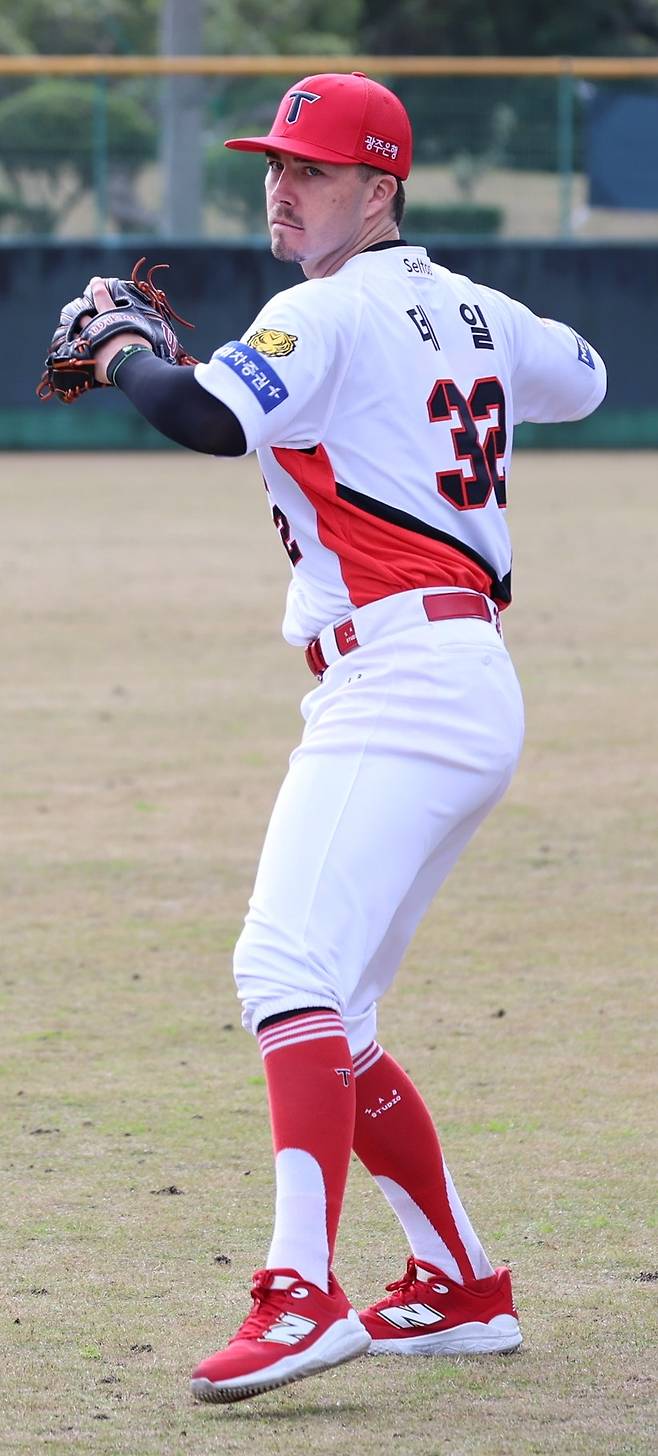 'KIA 80억 안 써도 함박웃음' 단돈 2억에 데려온 국가대표 유격수 일낸다…WBC 호주 돌풍 핵심전력