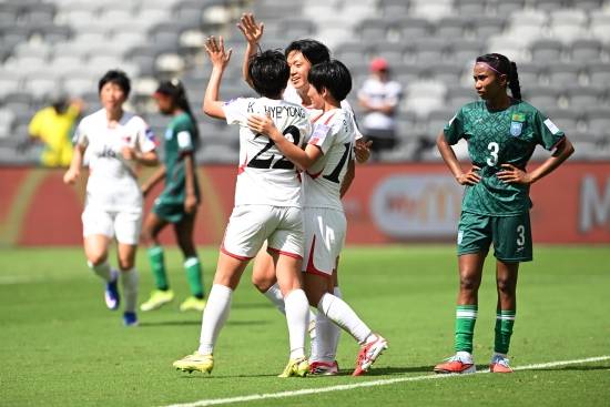 북한 31-0, 이런 게 공포? '퍼펙트 게임' 완성…여자아시안컵 방글라데시 5-0 대파→중국과 1위 결정전