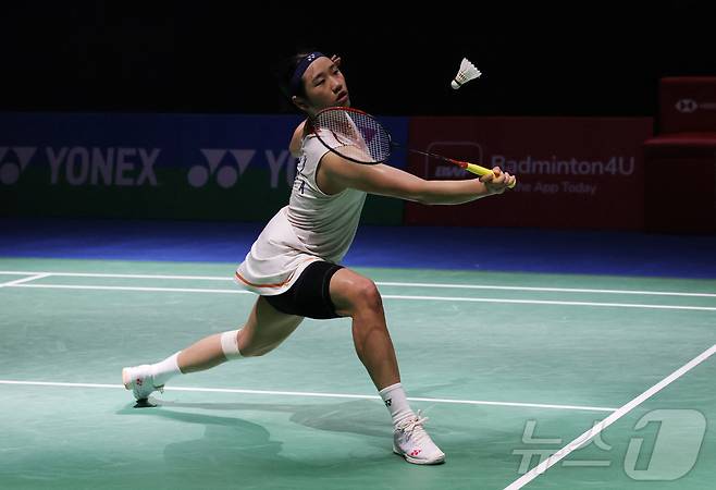 '공식전 35연승' 안세영, 천위페이와 전영오픈 결승행 다툼