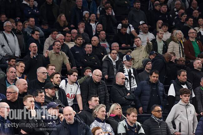 '454경기 173골' 손흥민도 강등 위기 주범이다...英 BBC, 토트넘 추락 원인 집중 분석