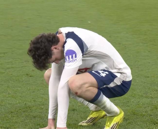 '풍비박산' 토트넘서 '손흥민 리더십' 보여준 건 19세 신예였다...