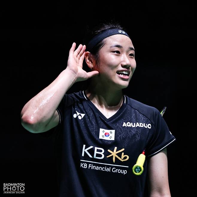 [속보] 충격! '사실상 결승' 안세영에 끝내 무너졌다…20-22→21-9→21-12 짜릿한 뒤집기 쇼! 안세영, 韓 최초 '전영오픈 2연패 성큼'