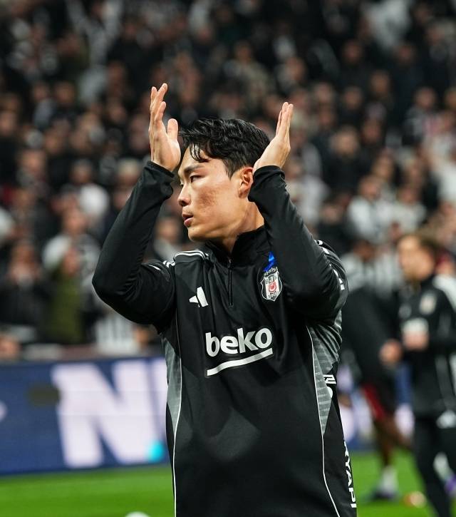 ‘오현규 아쉽다’ 베식타스, ‘이스탄불 더비’ 갈라타사라이에 수적 우위에도 0-1 패배…17G 무패 행진 마감