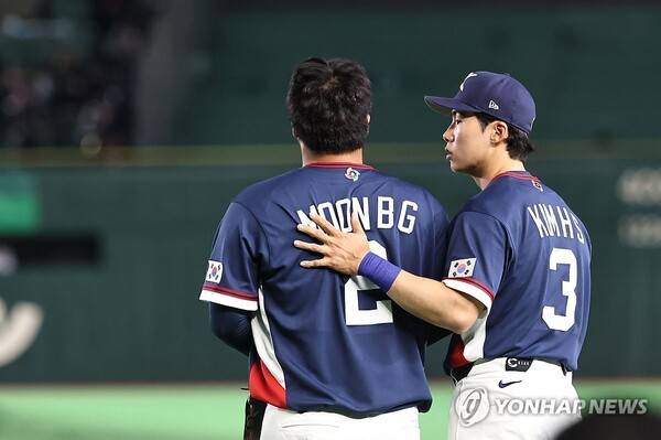 '아뿔싸' 한일전서 펜스 충돌 문보경, 대만전 DH 출전… 위트컴 1루