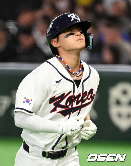 미친 빠던! '8타수 1안타' 김도영 드디어 깨어났다!...역전 투런포 폭발! 3-2 리드 [오!쎈 도쿄]