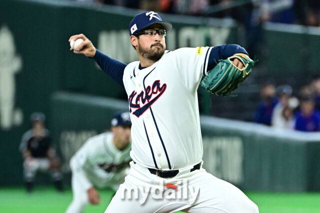 한국 어떡하나, 8회 역전 투런 홈런 허용→믿었던 더닝이 맞았다…대만에 3-4 열세 [MD도쿄]