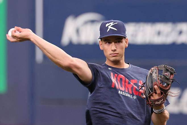 '왜 1루 아닌, 3루로…' 한국계 빅리거의 오판, 日 언론도 지적