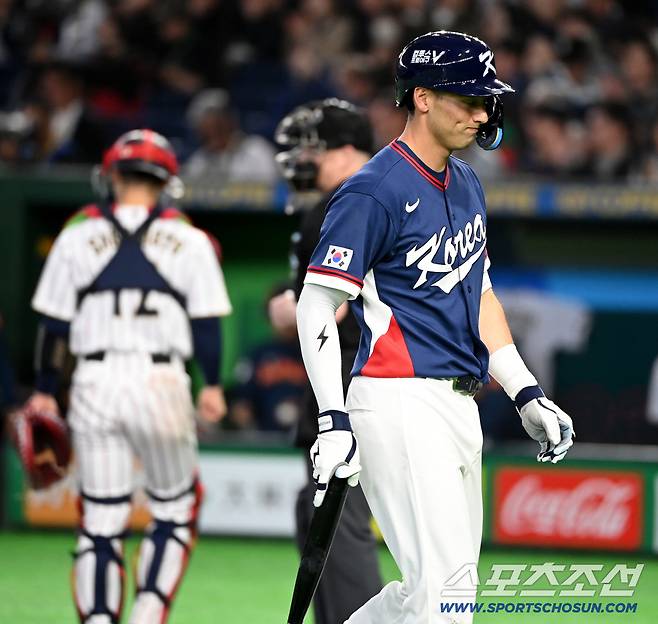 '노시환 전격 기용' 류지현 감독…