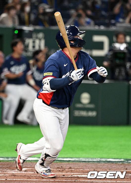 8강까지 3점 남았다...또 문보경이야? 2회 선제 투런포 작렬, 포기는 없다 [오!쎈 도쿄]