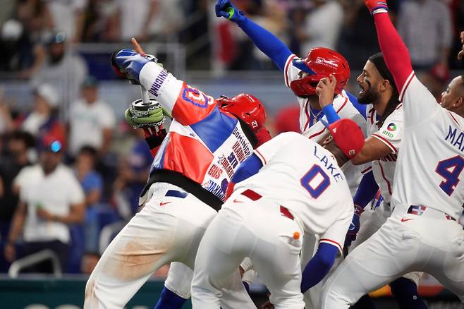 도미니카 핵타선 또 터졌다, 미국-일본 견제 이유 있네 [WBC 이슈]