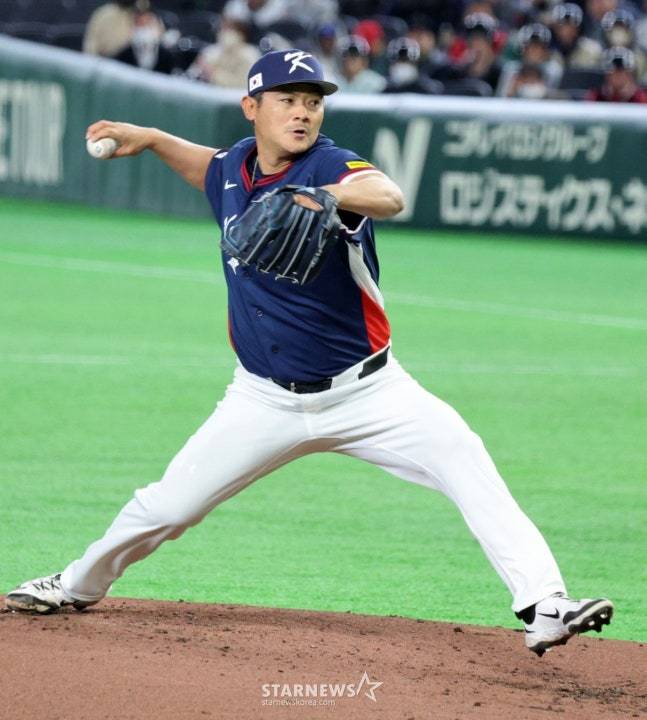 '마침내 기적이!' 한국, 8강 마이애미 간다→호주 7-2 완파, 9회 안현민 천금 희생타+문보경 4타점 맹타 [도쿄 현장리뷰]