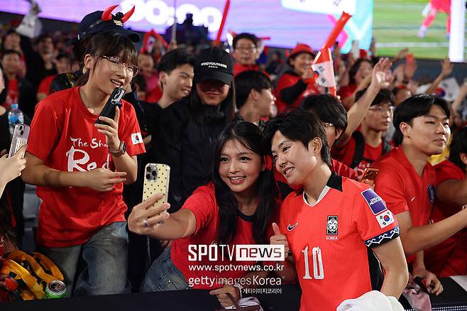 비즈니스석 '이건 인정'…한국에 패배 직전 60279명이 봤다…호주 언론