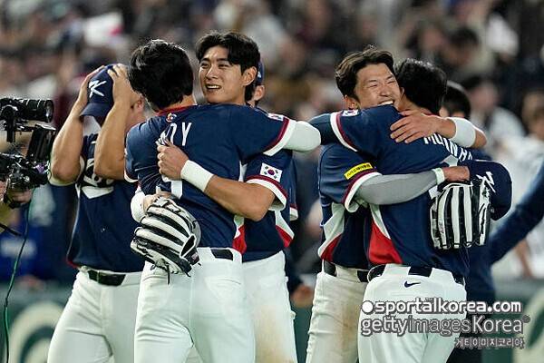 오열 또 오열! 한국-호주전 지켜본 박용택,