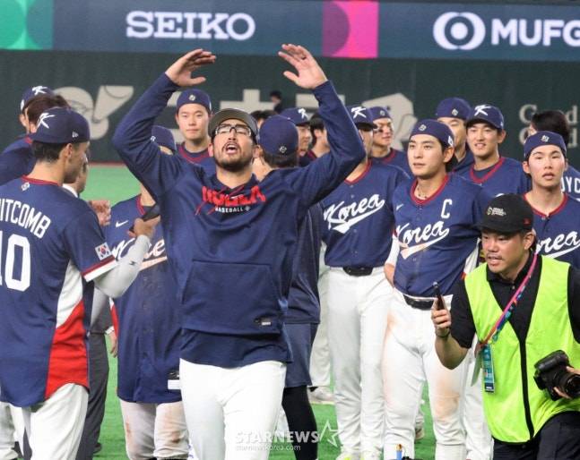 '어머니 나라 위해 통산 2번째 연투 투혼' 더닝