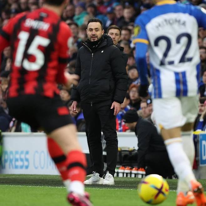 결국 칼 빼들었다...토트넘, '11경기 무승+강등권과 승점 1점 차' 추락 속 '브라이튼 돌풍 주역' 데 제르비 접촉