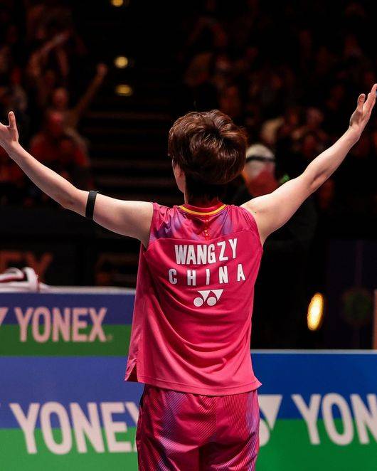 '거대한 벽' 안세영 11번 만에 꺾은 中 왕즈이가 우승 직후 내뱉은 첫마디,