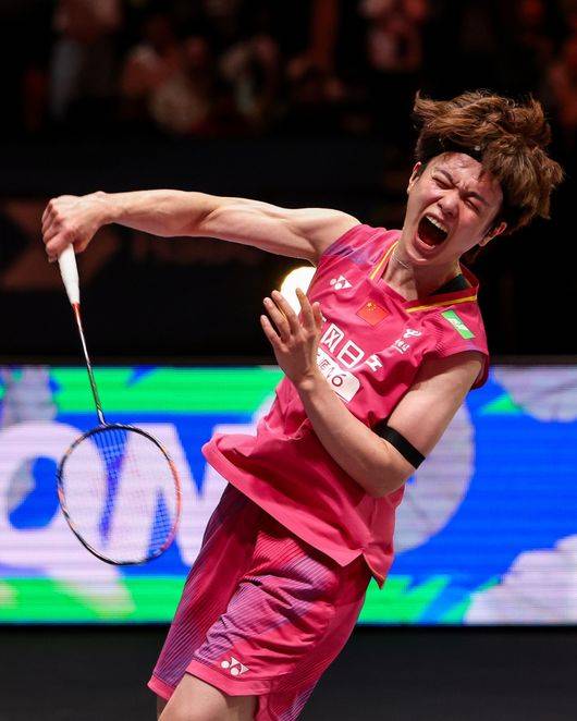 '거대한 벽' 안세영 11번 만에 꺾은 中 왕즈이가 우승 직후 내뱉은 첫마디,