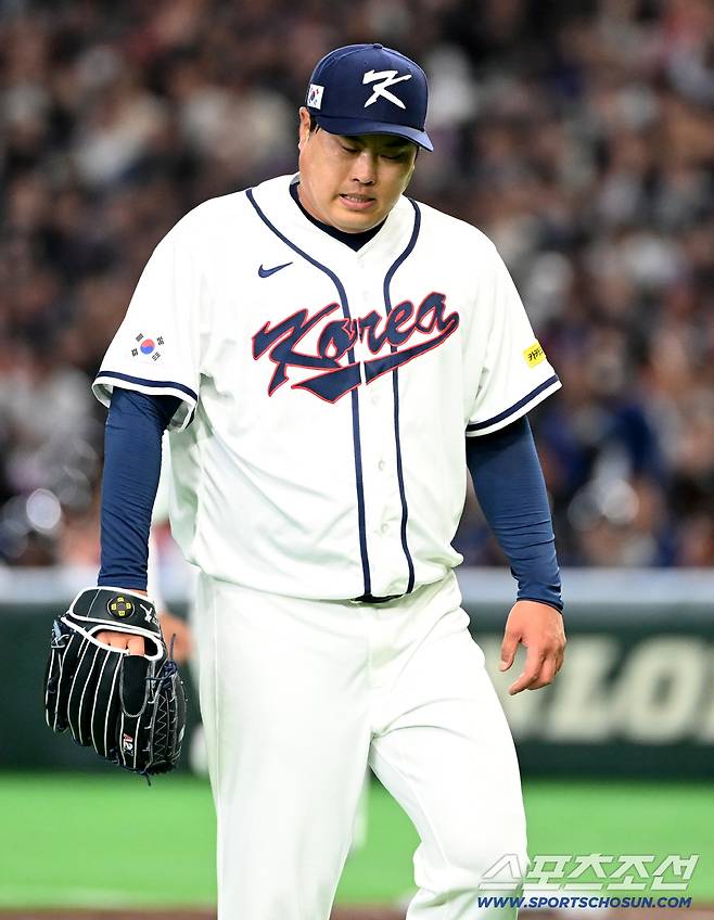 얼마나 미안했으면, 천하의 류현진도 울었다…'참혹한 결말 피했다' 후배들 한번 더 기회 줬다